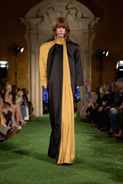 Look 31